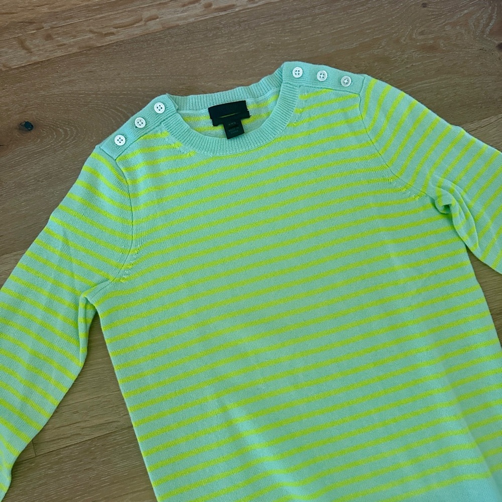 J. Crew Italian Cashmere Sweater - Picture 2 of 6